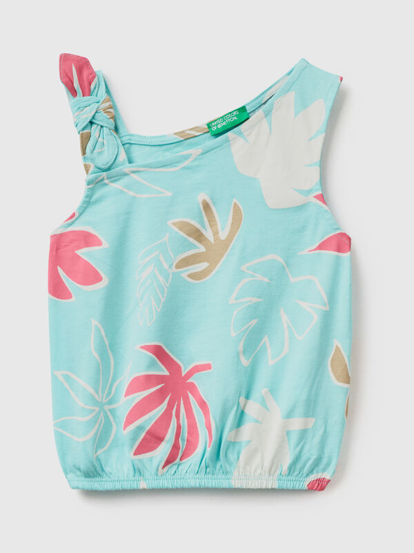 Top with tropical print
