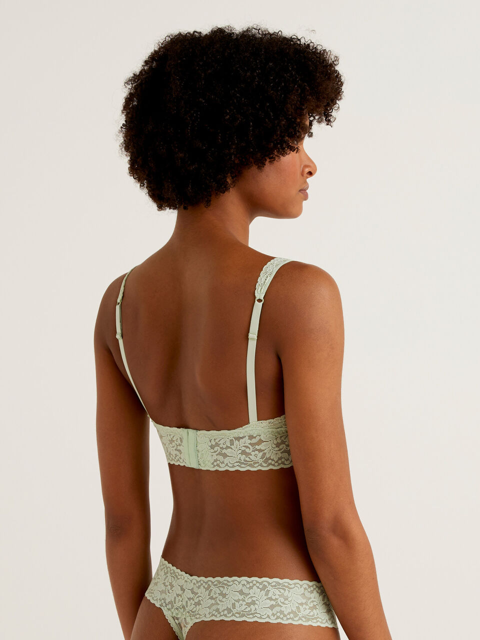 Bralette in sustainable stretch lace - Light Green