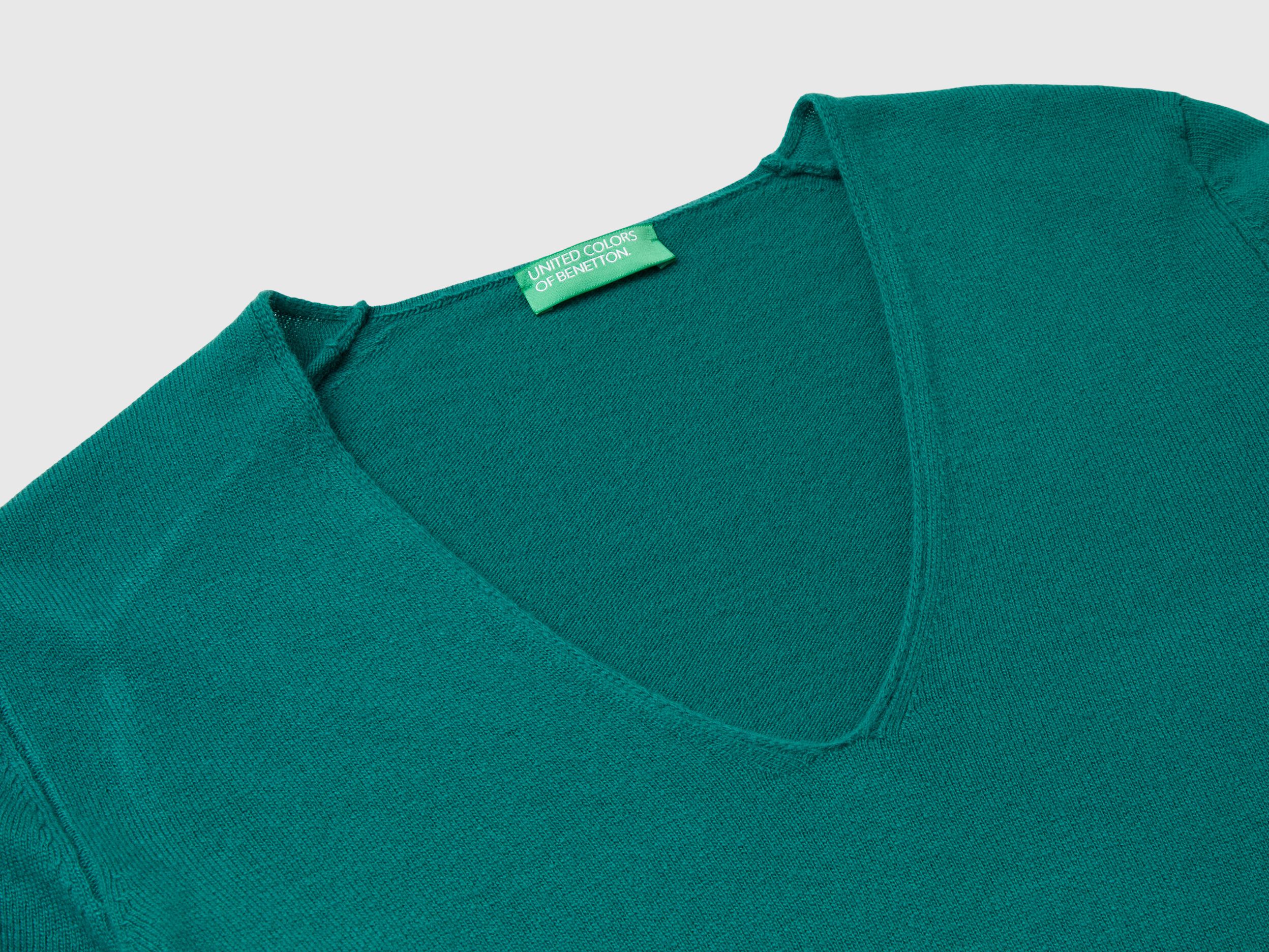 Forest green V-neck sweater in pure Merino wool - Dark Green Forest green V-neck sweater in pure Merino wool - Dark Green