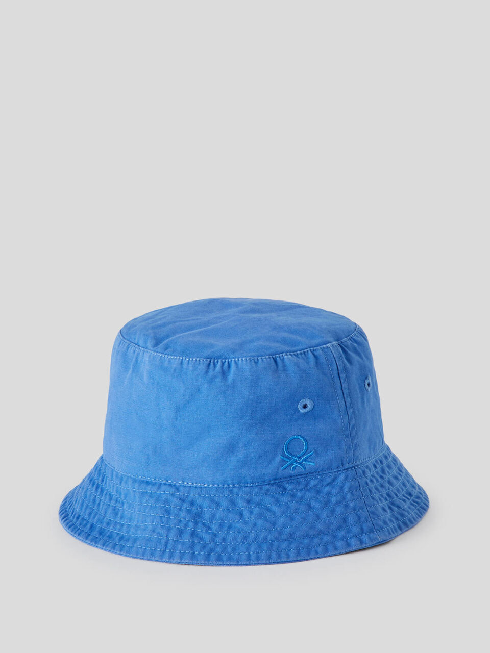 Fisherman's hat with logo image number 1