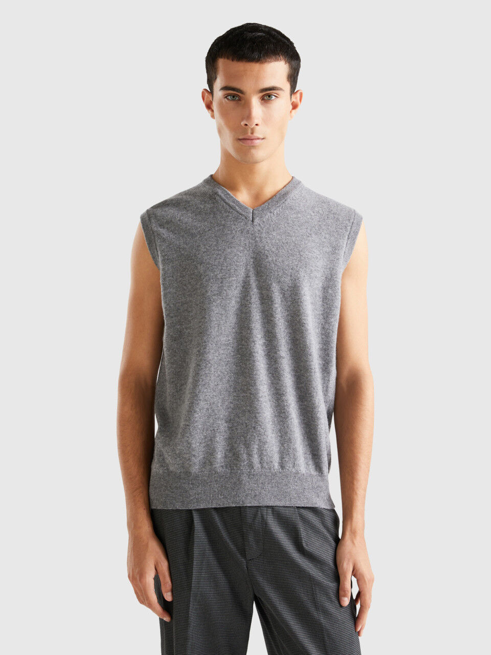 Men s Knit Vests New Collection 2024 Benetton