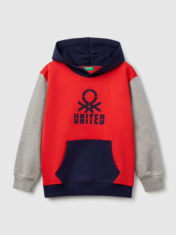 Sudadera con estampado y capucha  Niño