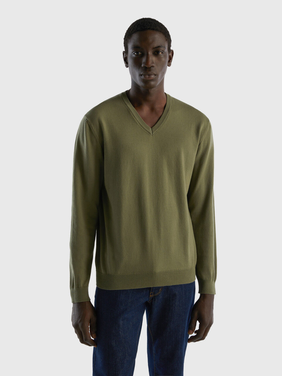 V neck cheap sweatshirt mens