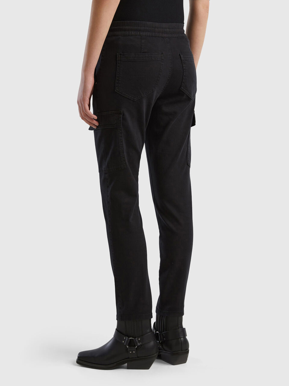 Slim fit cargo trousers - Black