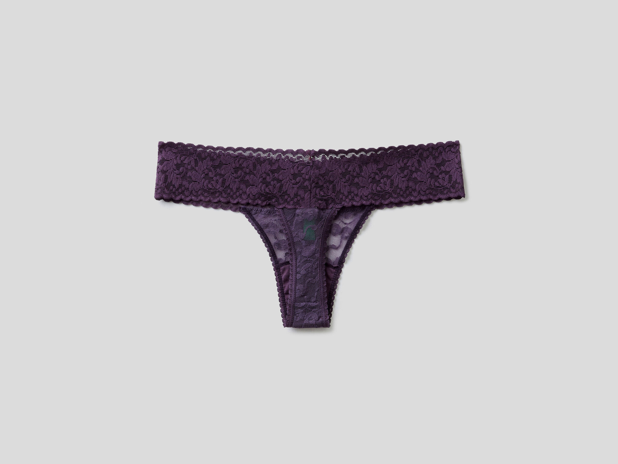 Sustainable stretch lace thong image number 4
