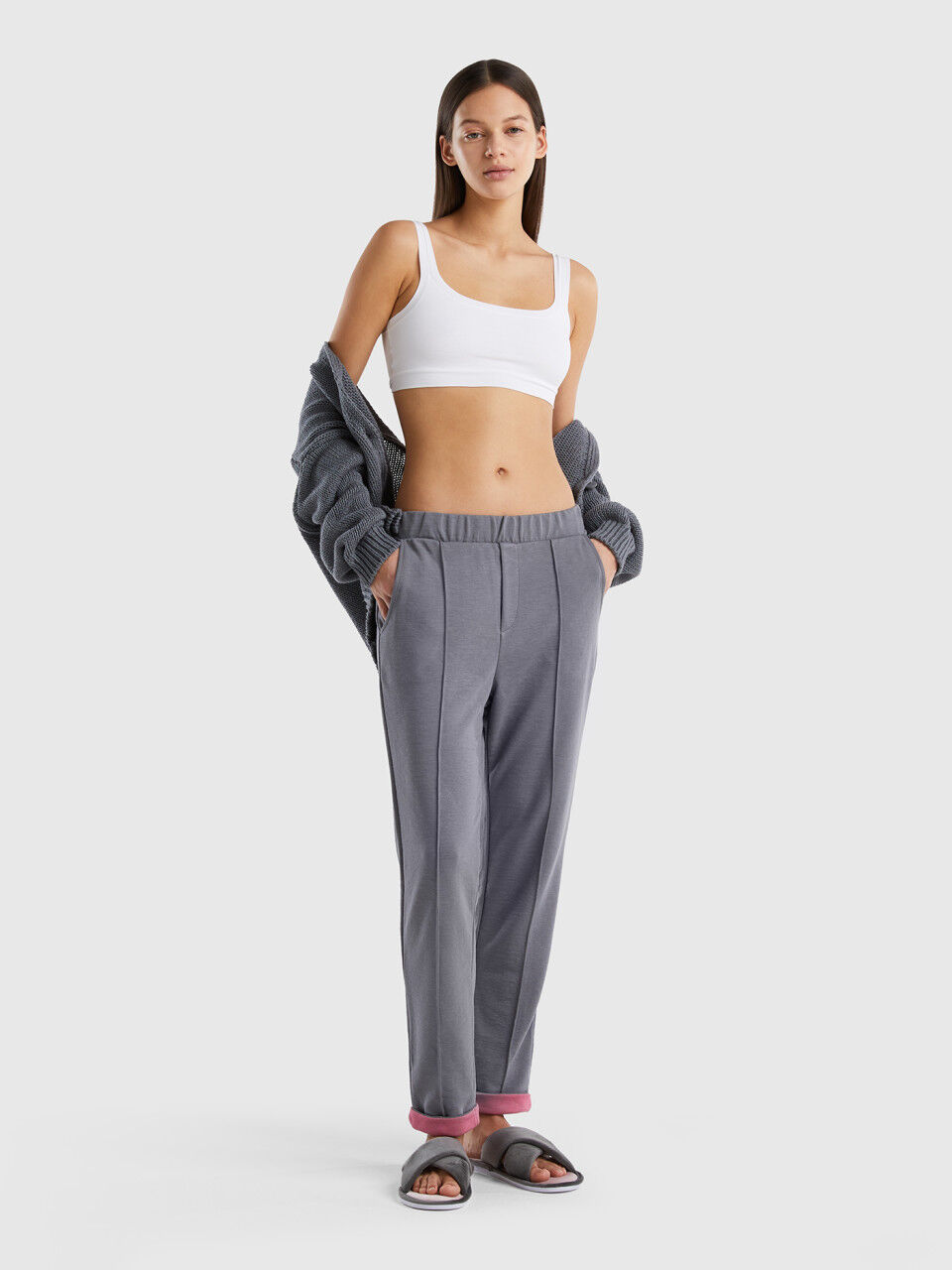 Flowy loungewear best sale