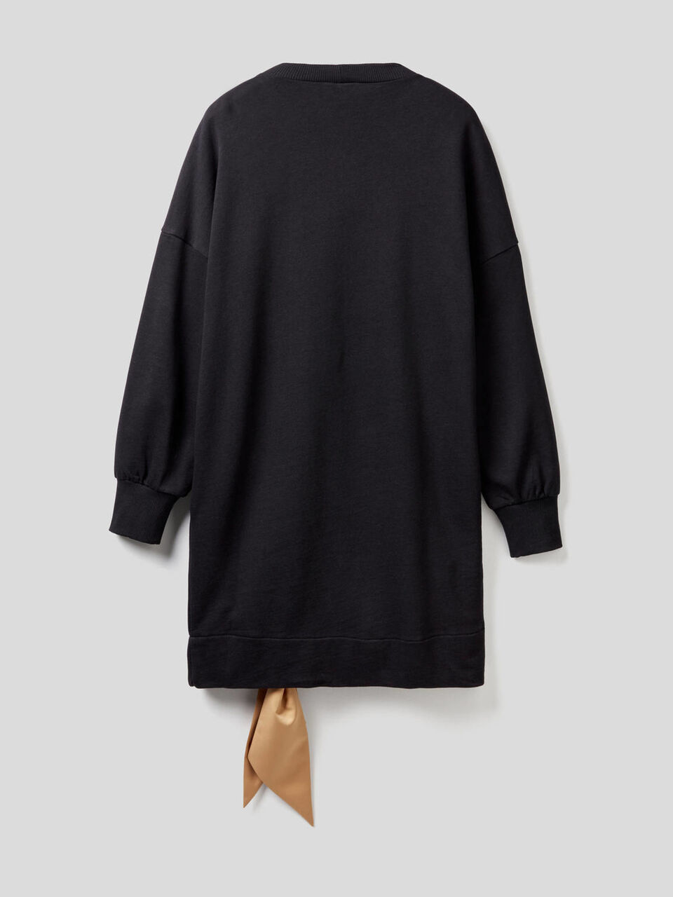 Sweatshirt with bow at the bottom image number null