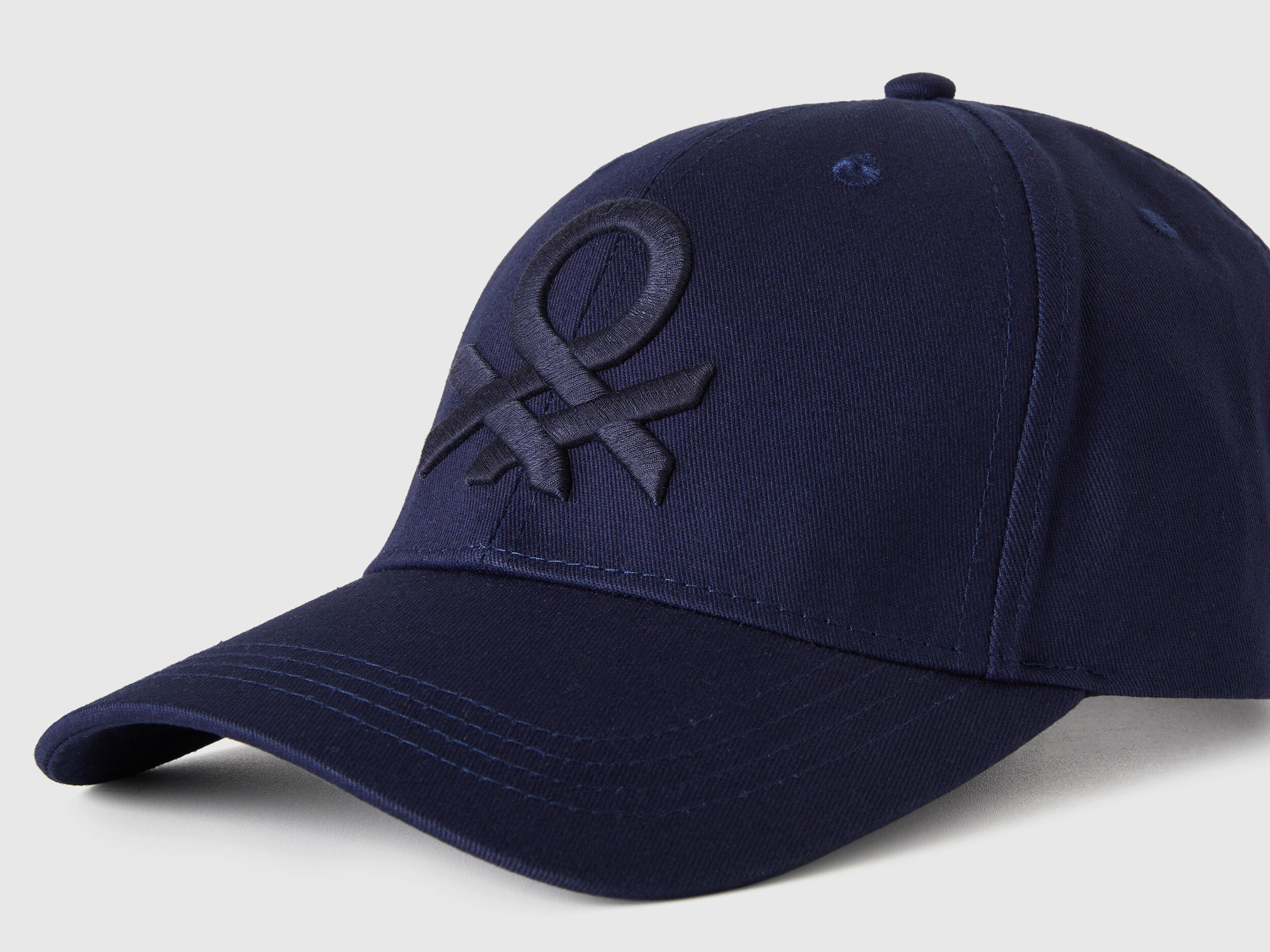 Baseball hat with embroidered logo - Dark Blue | Benetton