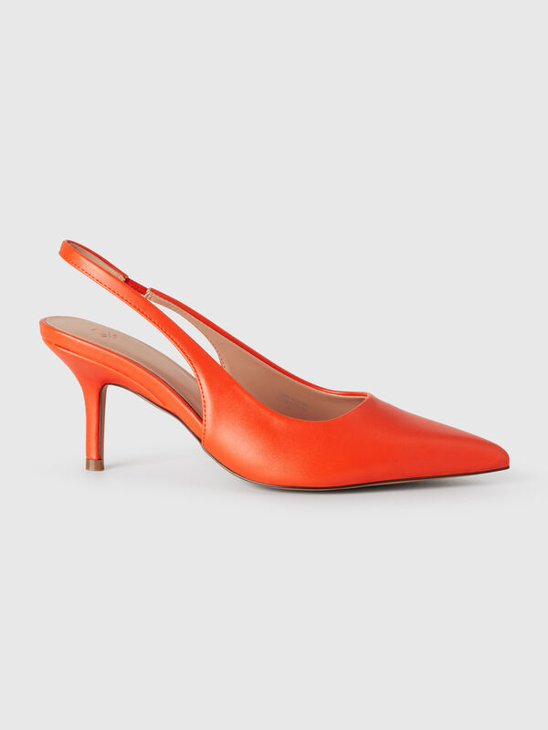 Coral pumps with heel Women
