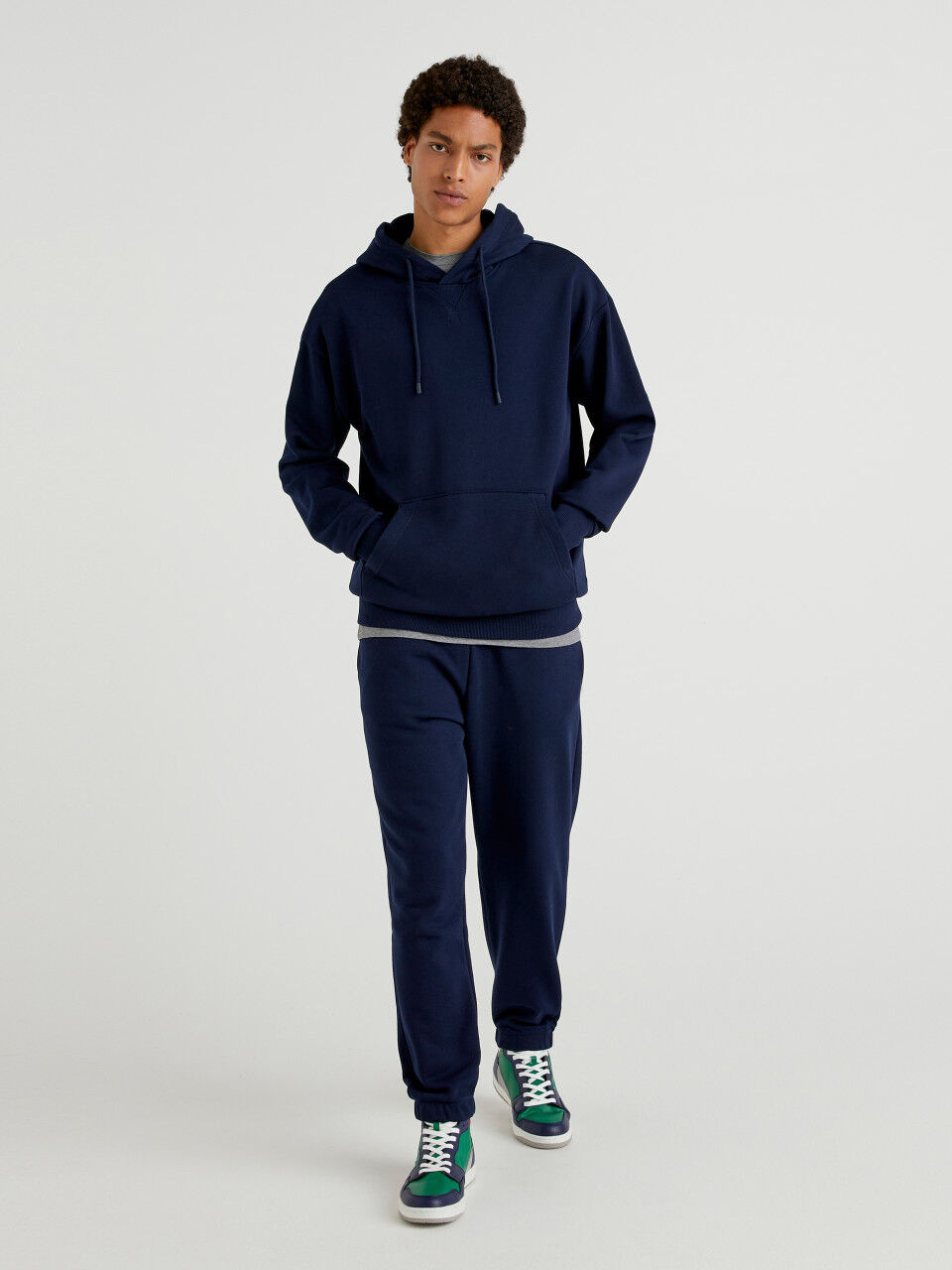 Benetton sweat sales