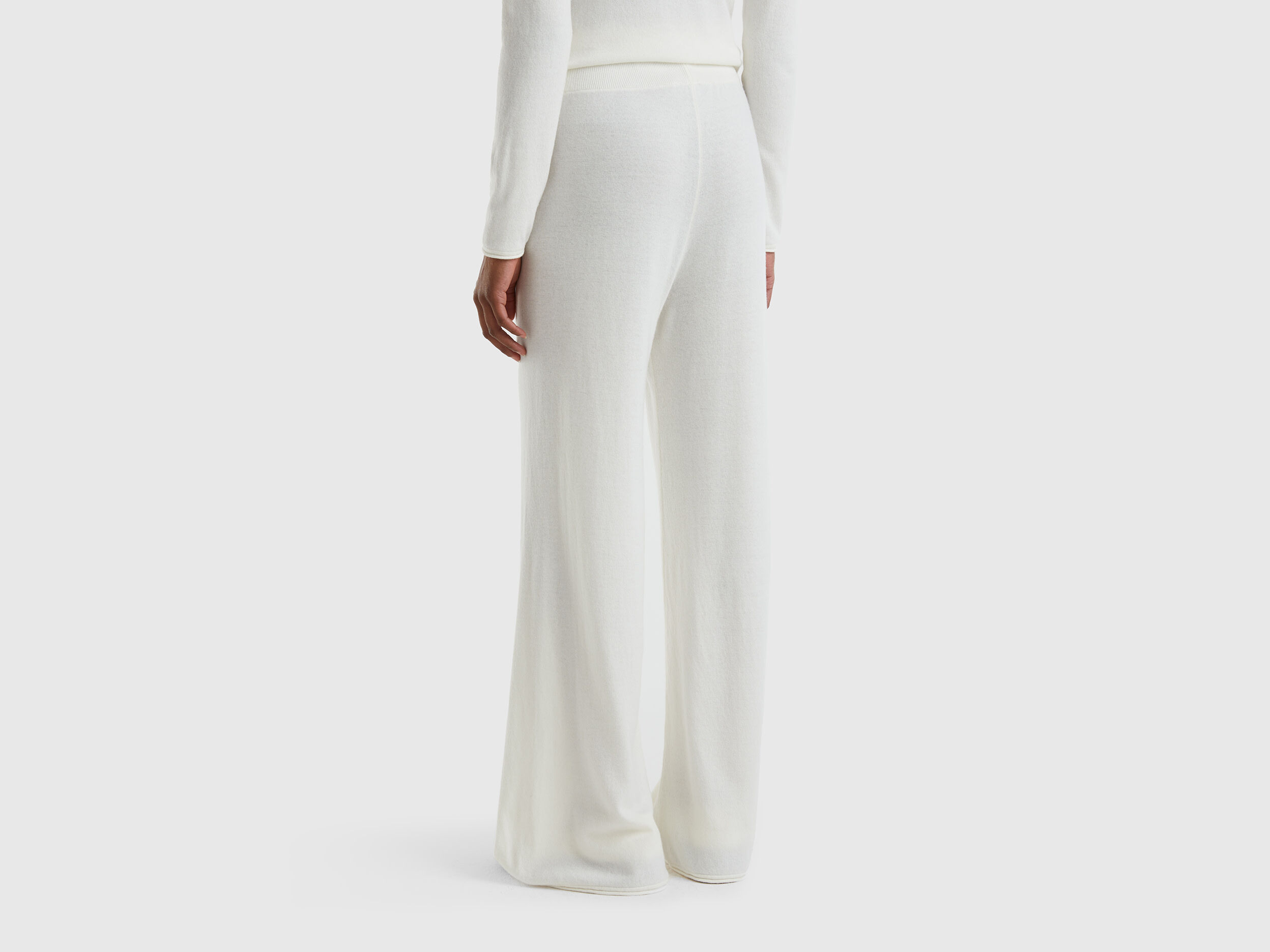 White sales cashmere pants
