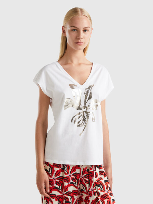 T-shirt with flower print Women