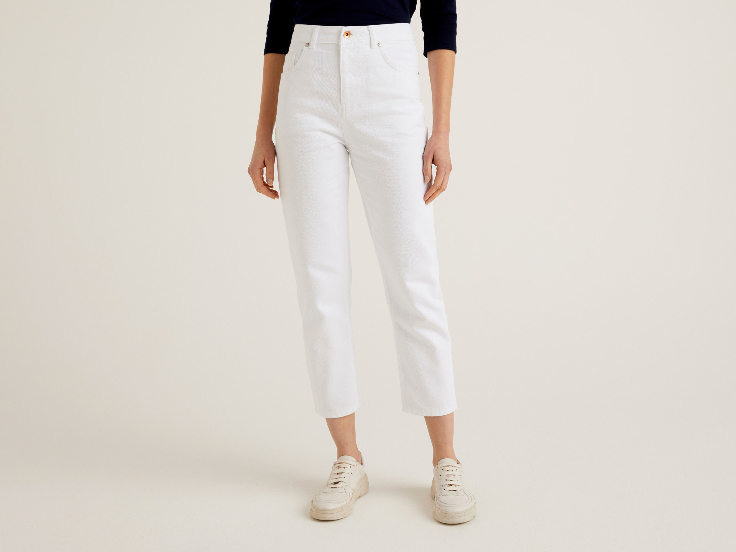 Jeans mom discount fit blancos