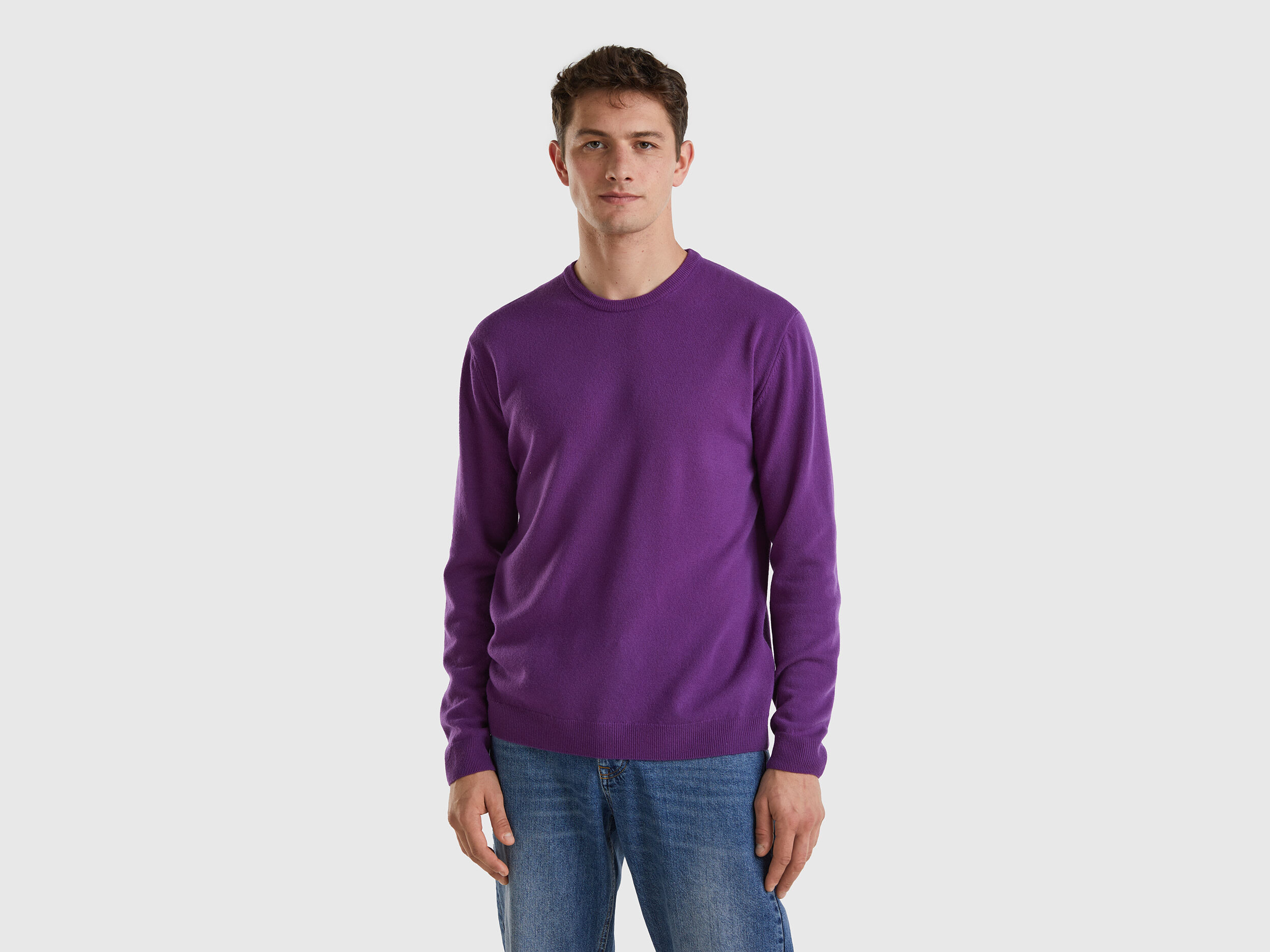 Mens purple crew neck sweater 2025