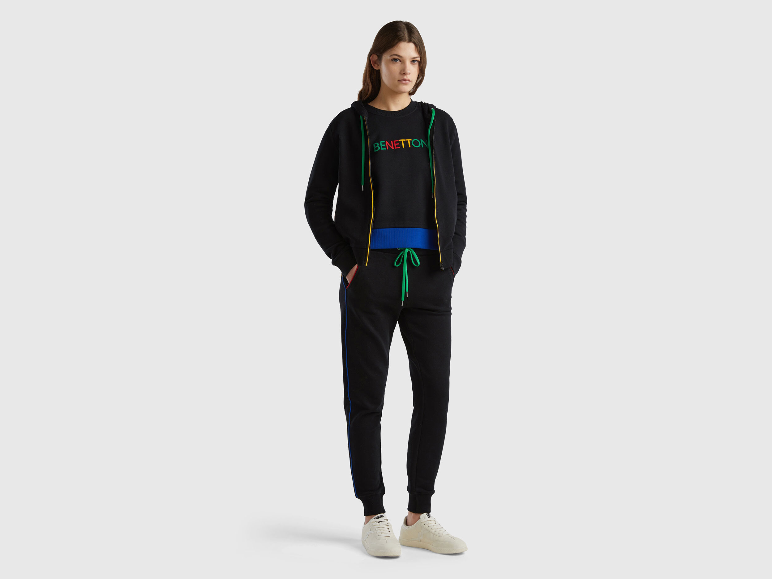 Benetton joggers 2025