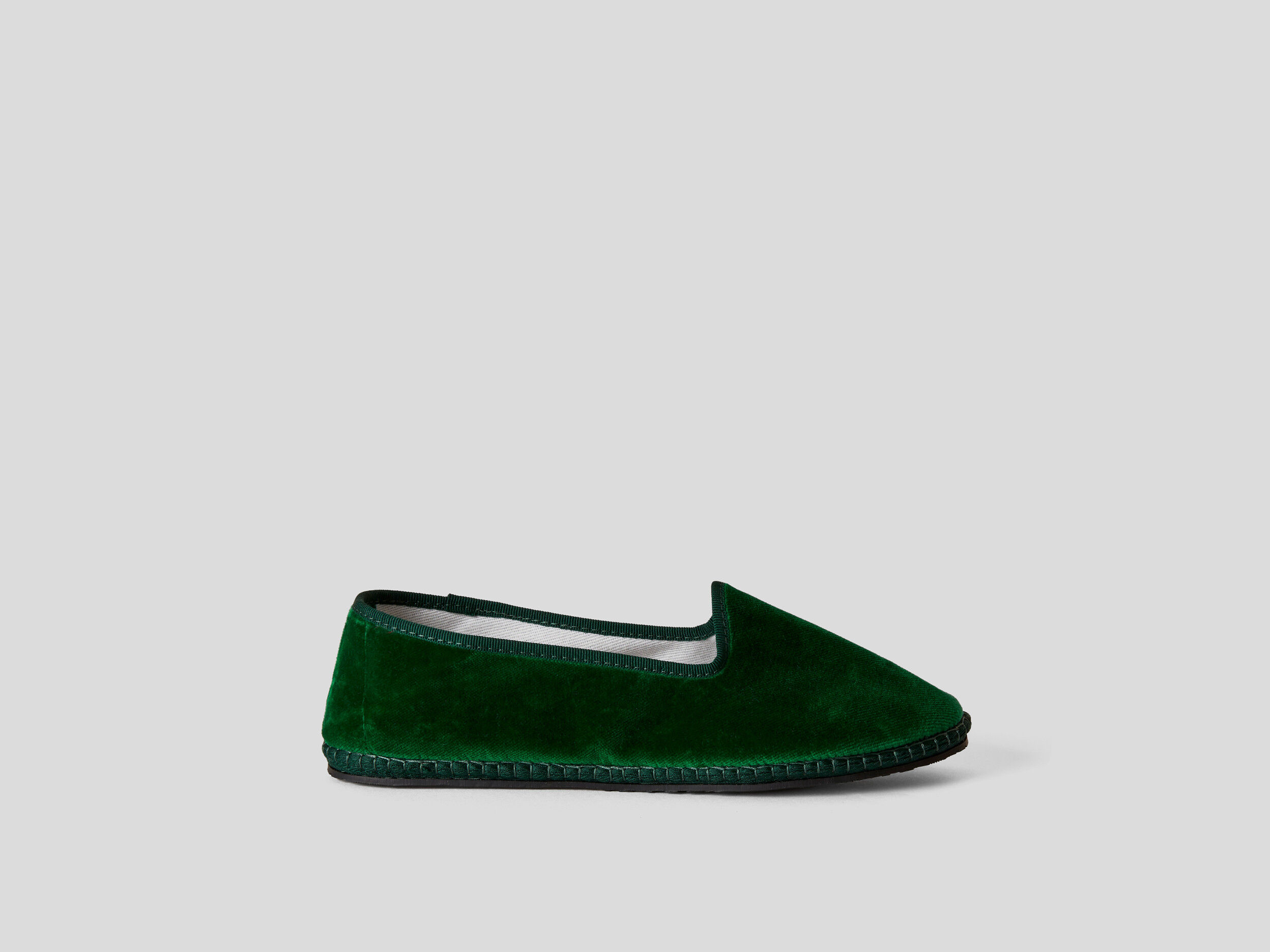 Green clearance velvet slides