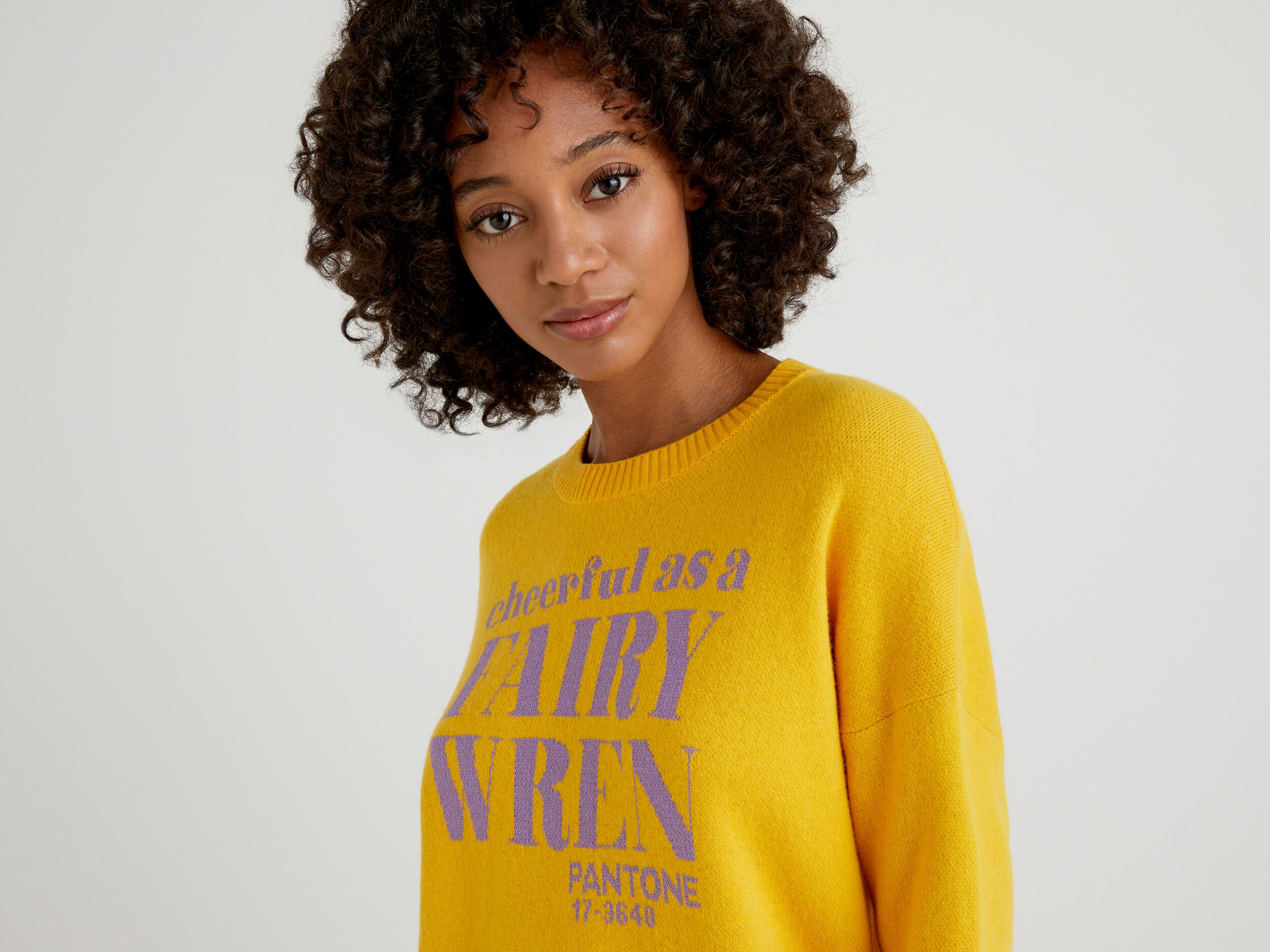 Yellow shop slogan jumper