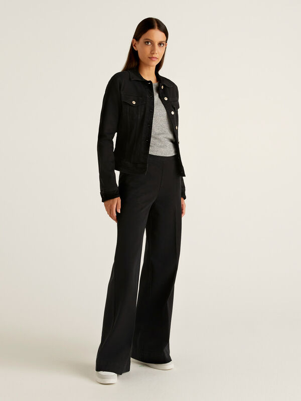 Trousers with wide leg in cotton Women