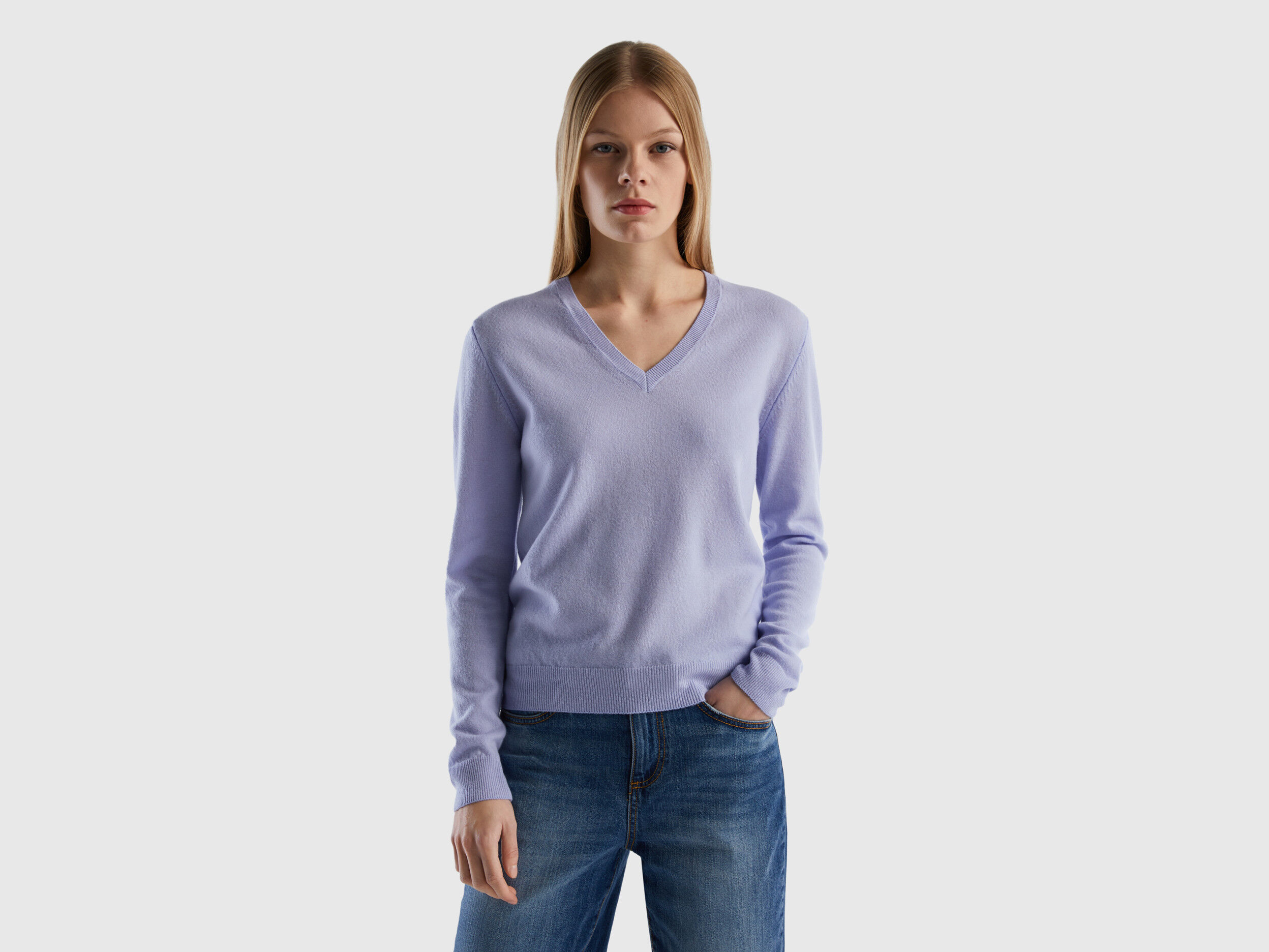 Lavender V neck sweater in pure Merino wool Lavender Benetton