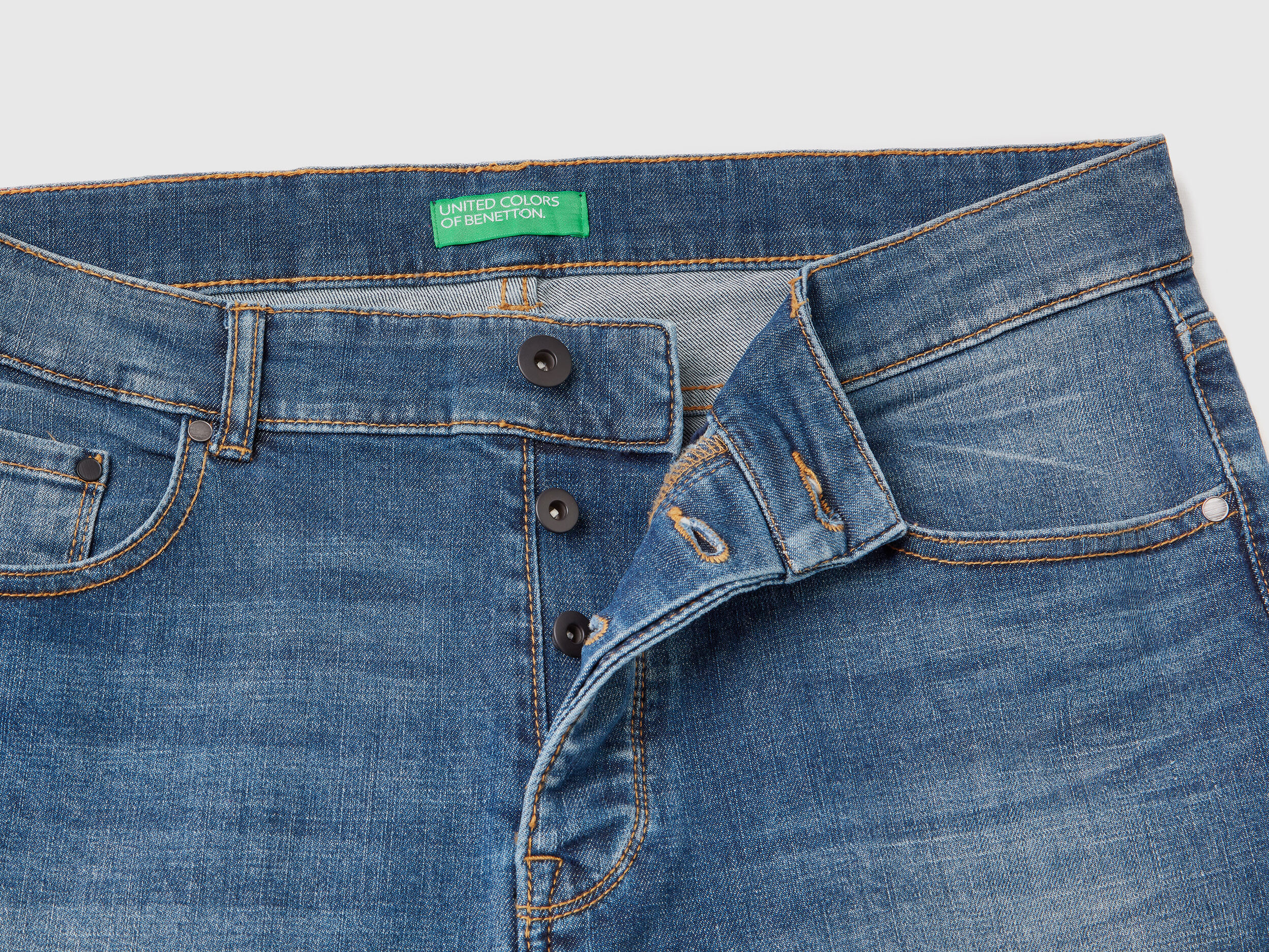 Beneton jeans clearance