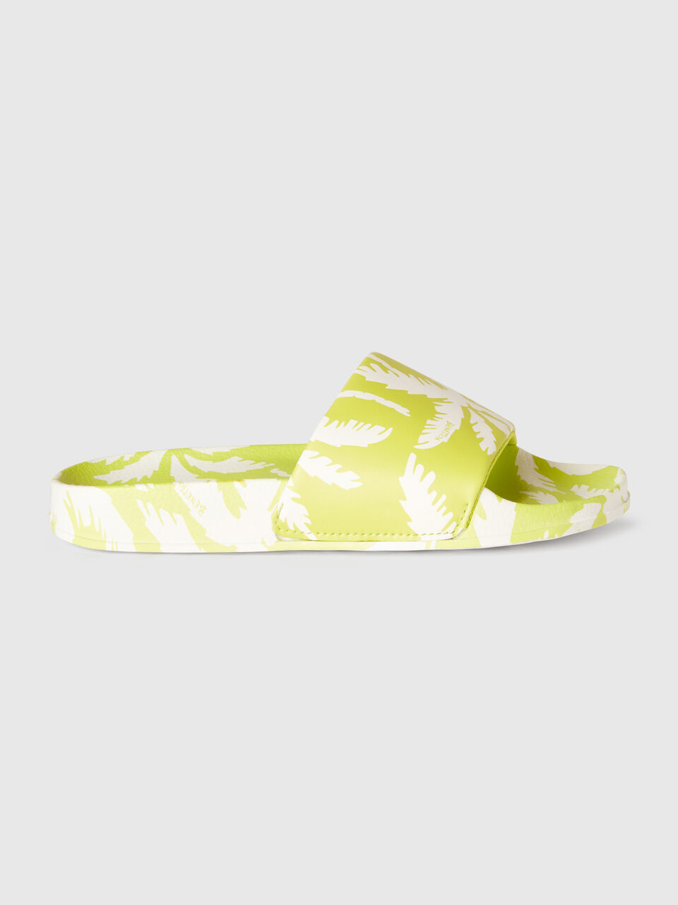 SLIPPERS Niño image number 1
