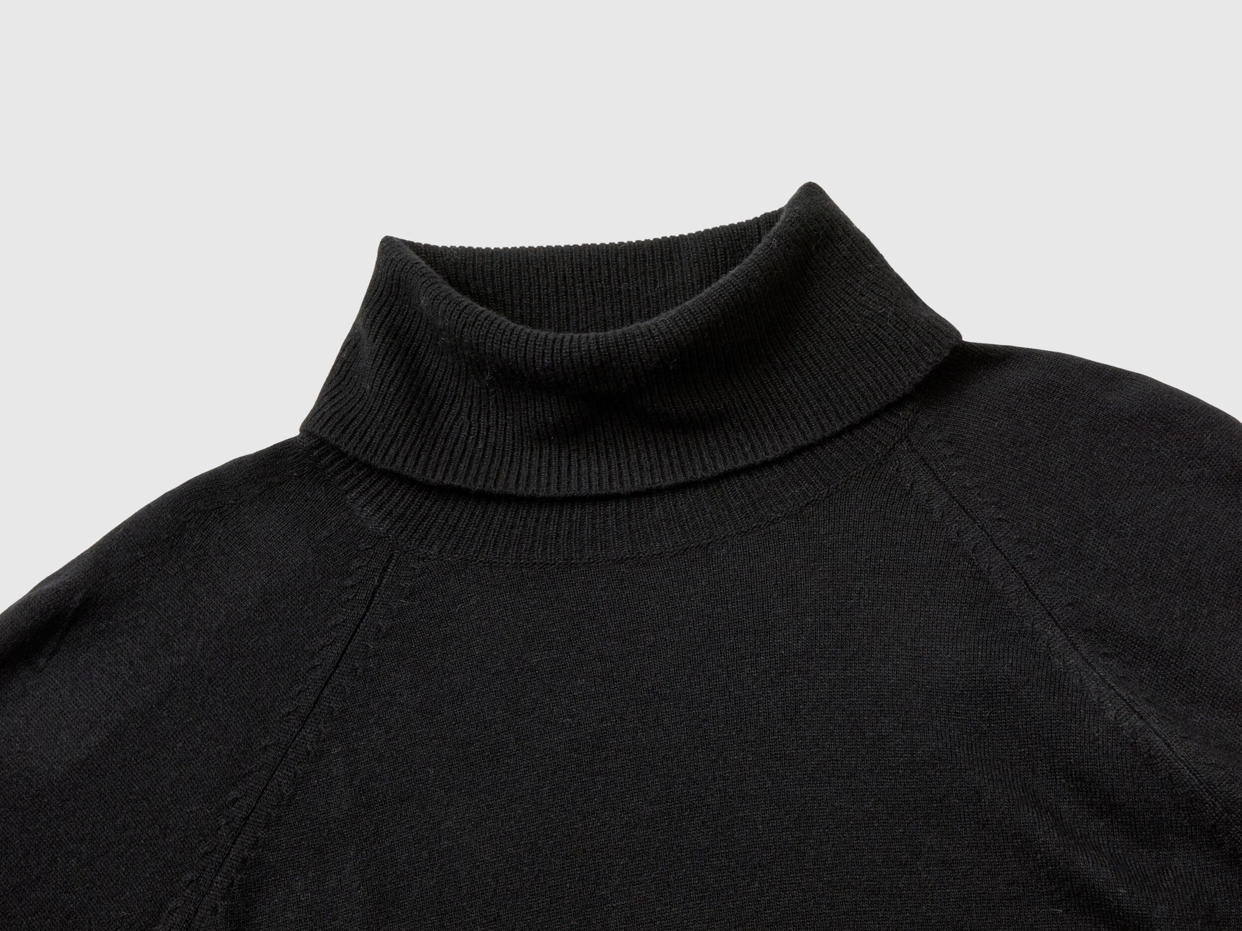 Benetton turtleneck sweater hotsell