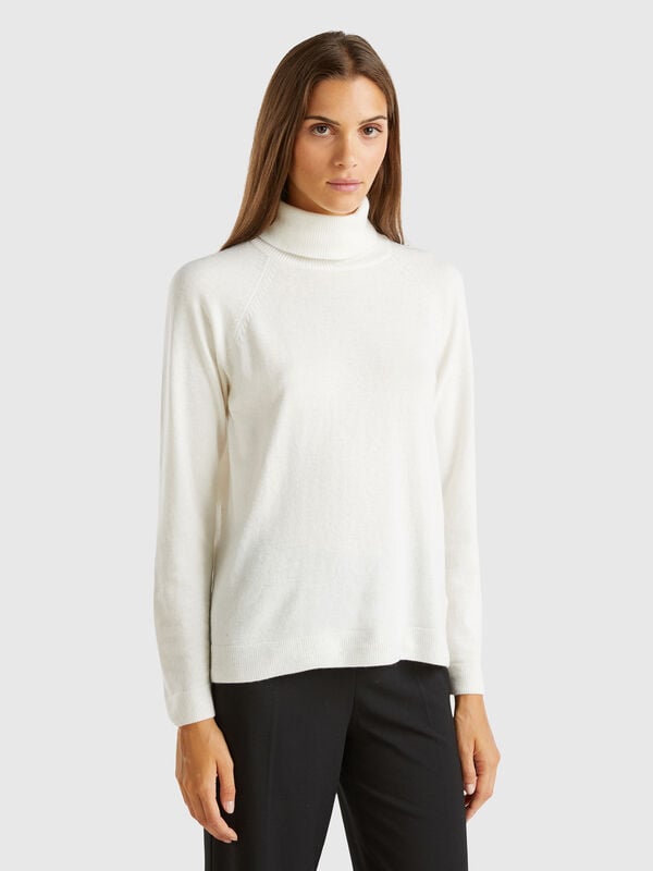 Jersey de cuello cisne crema en mezcla de lana y cachemir Mujer