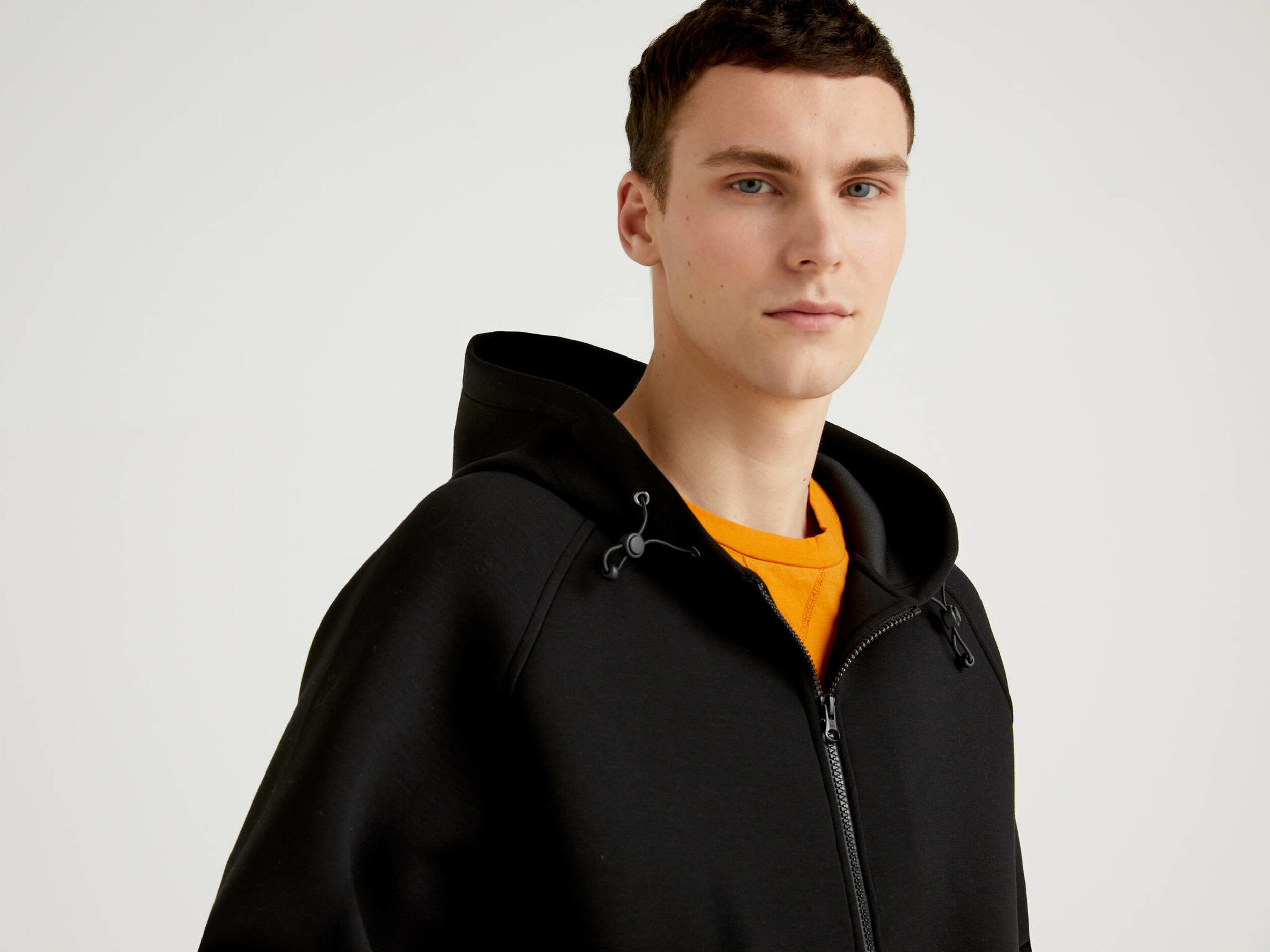 Neoprene jacket with hood Black Benetton