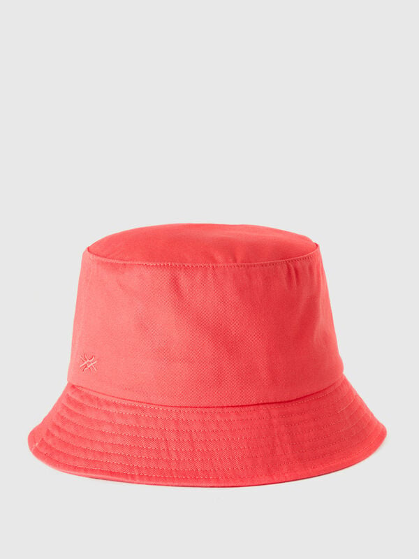 Pink fisherman's hat with logo