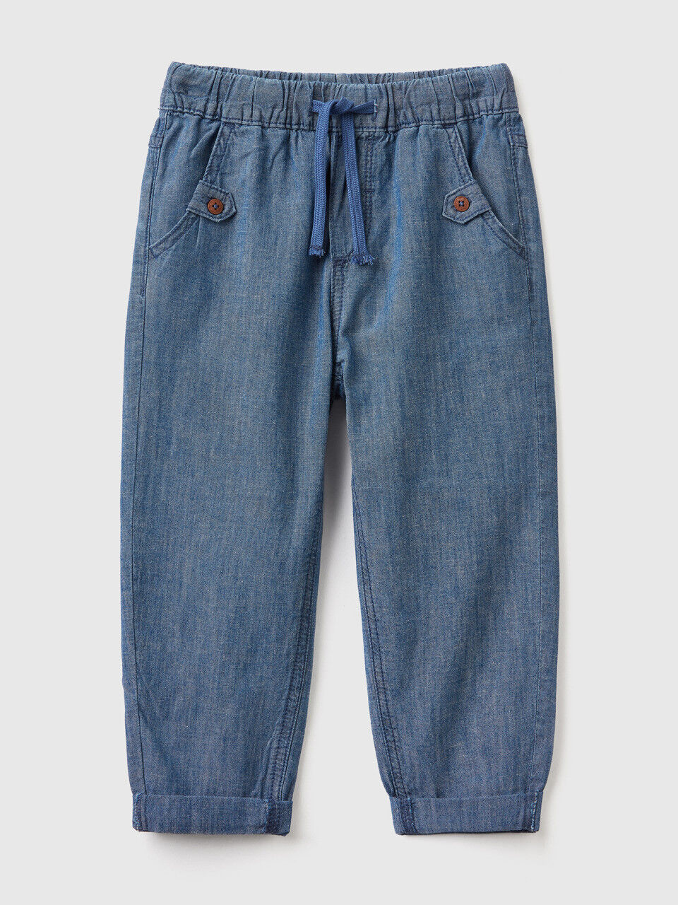 Pantalón de lino mixto de corte zanahoria