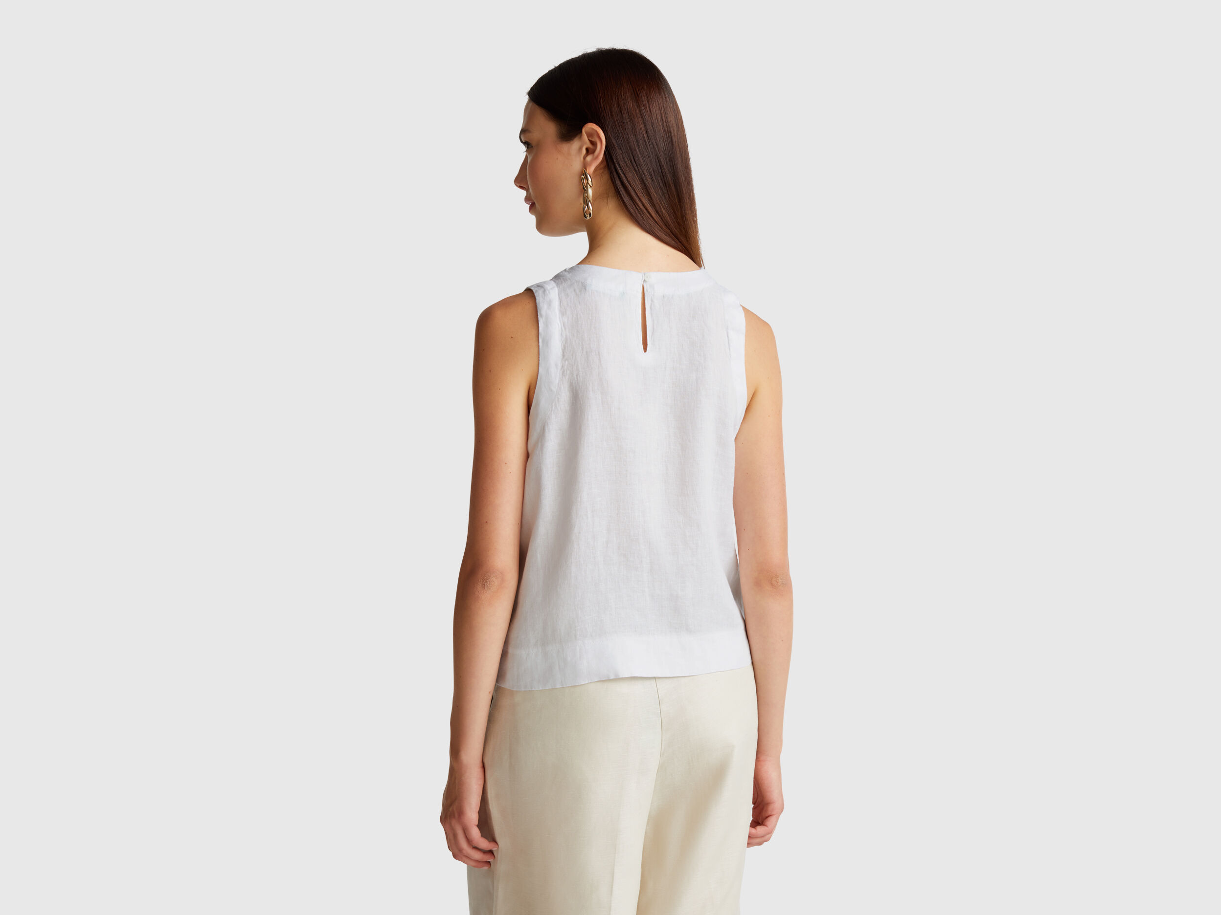 Sleeveless top in pure linen - White | Benetton