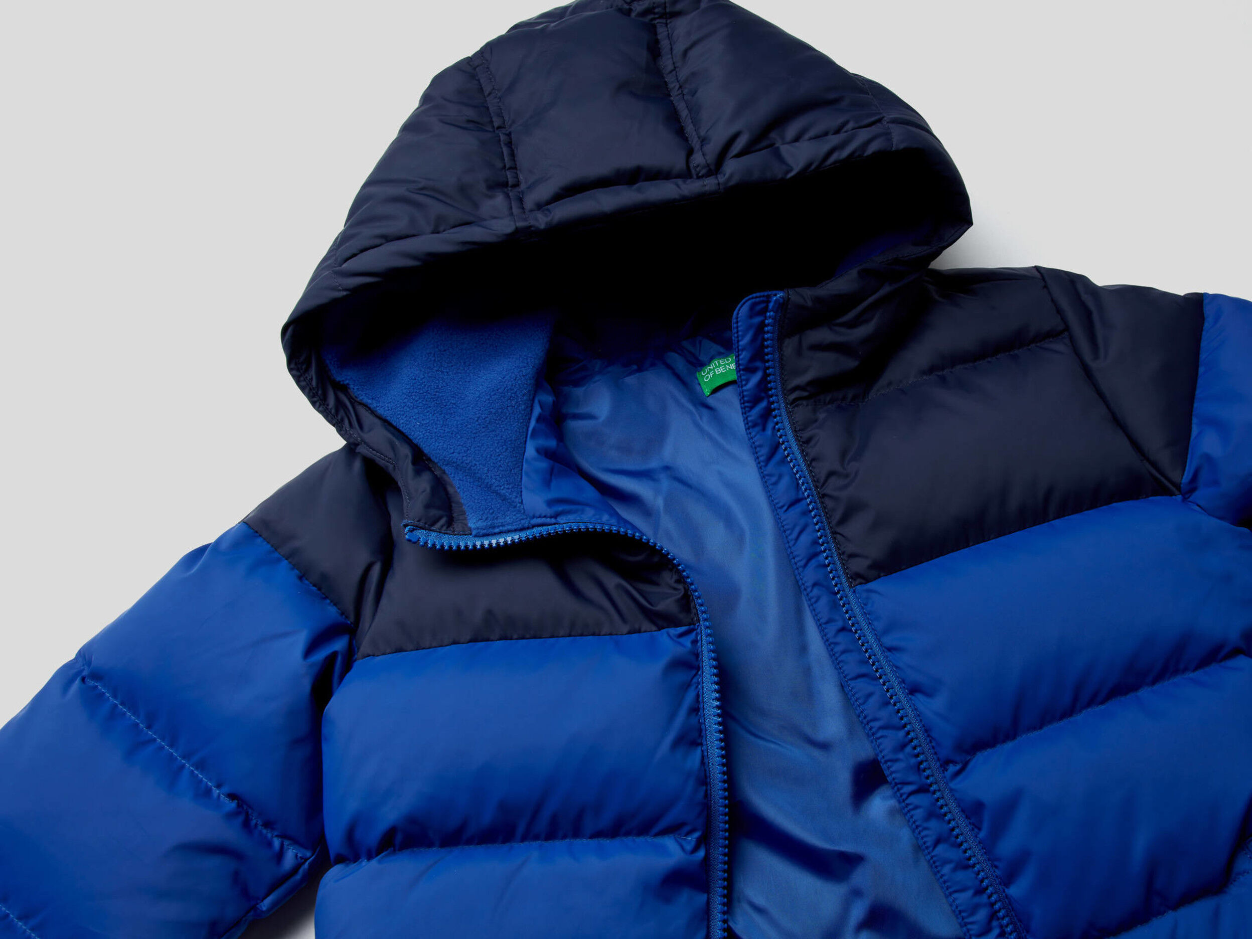 Two tone puffer jacket shop
