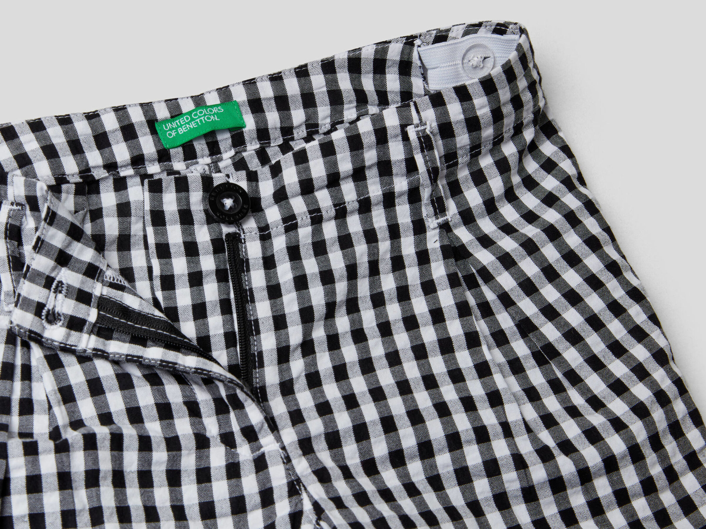 Vichy pattern shorts image number null