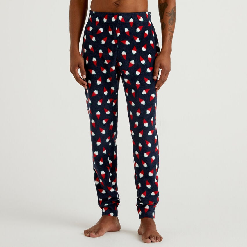 Fleece trousers with gnome print