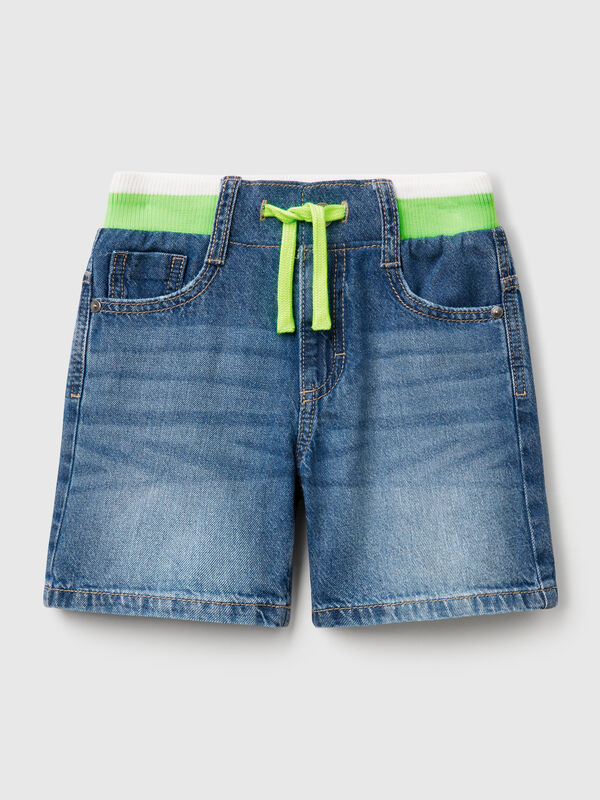 Pantalón vaquero corto recto Niño
