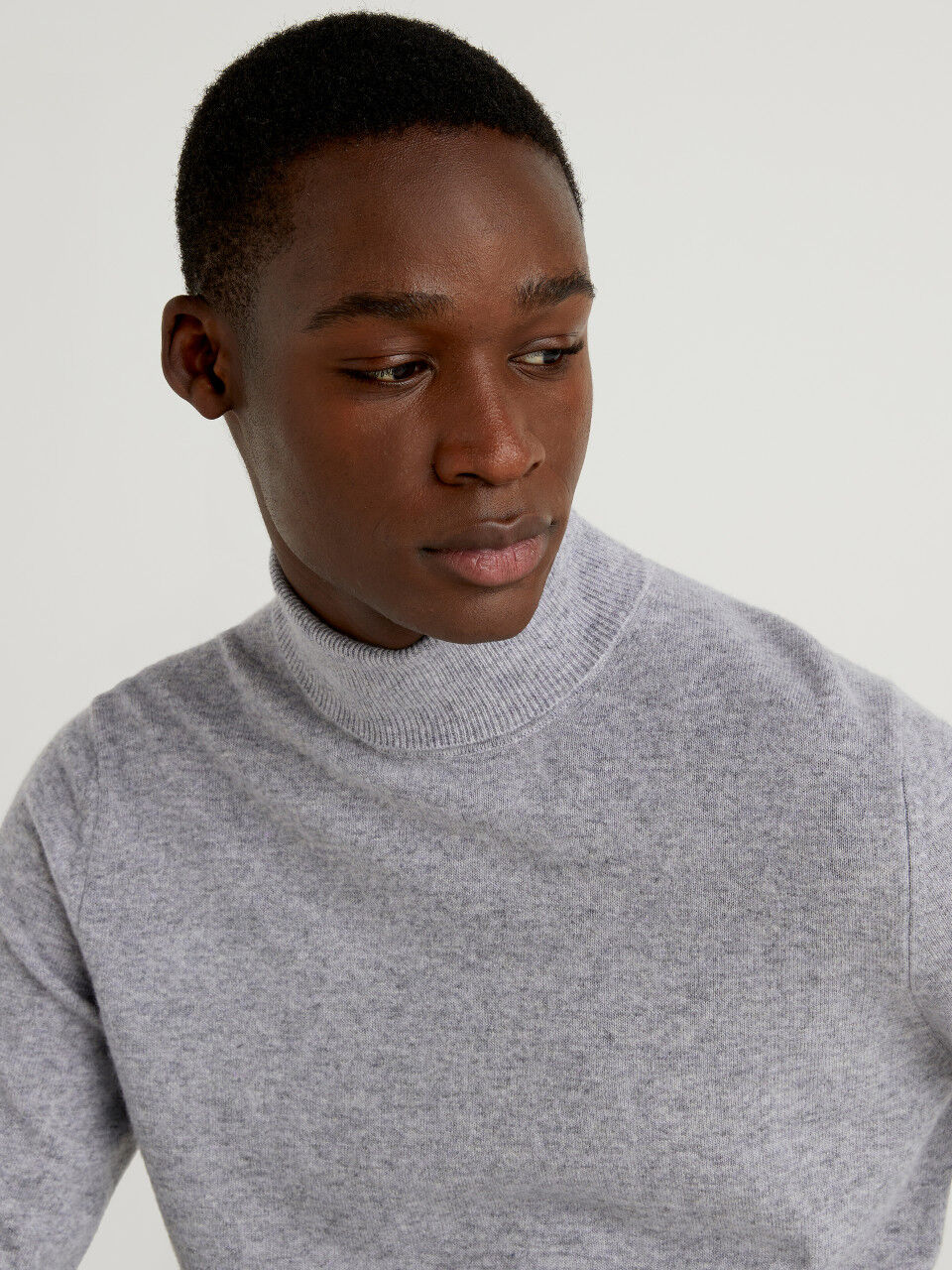 Mens light grey turtleneck hotsell