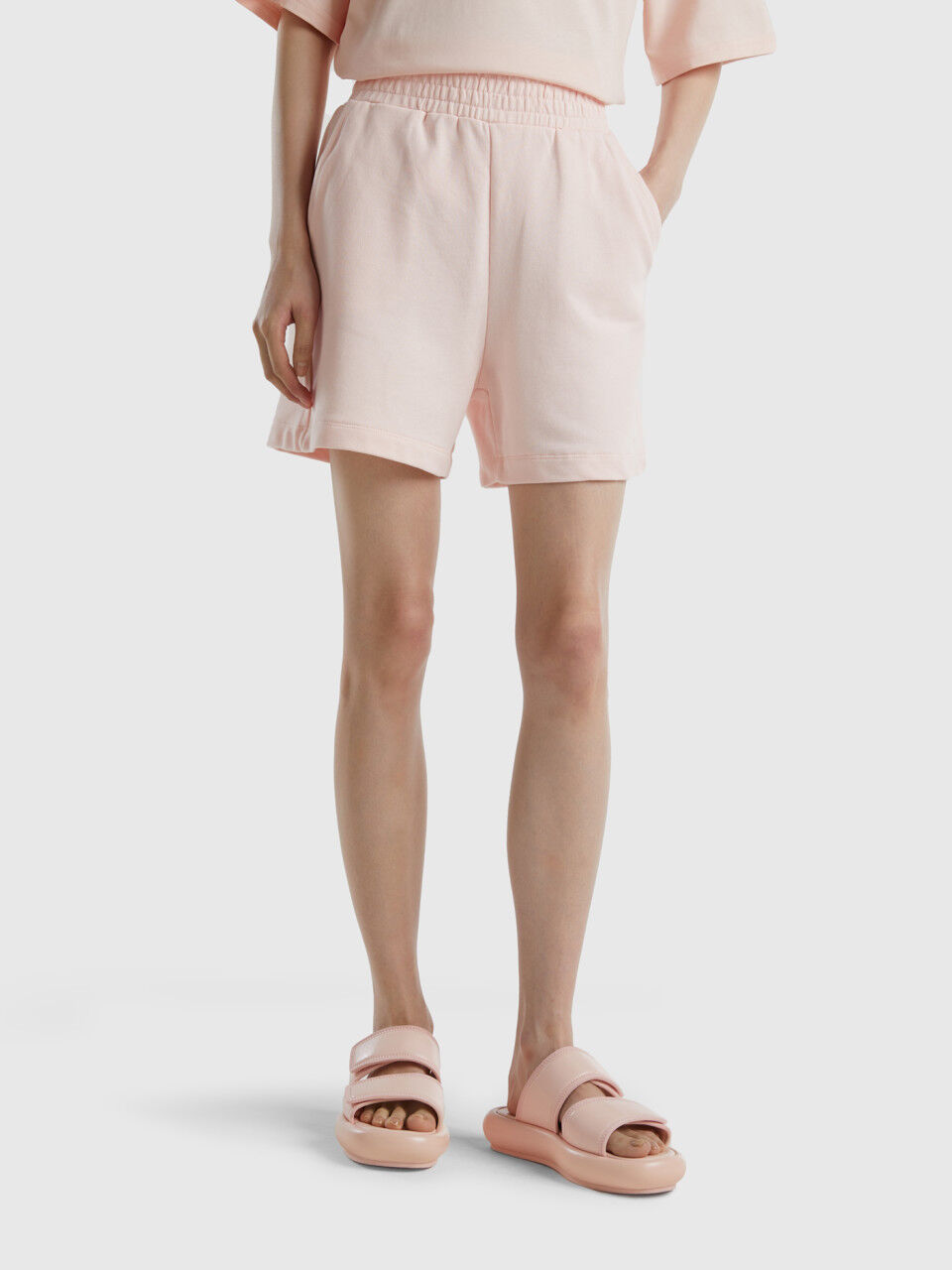 Pantalon 2025 corto benetton