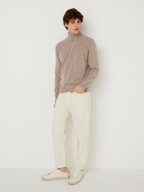 Loose fit trousers in cotton Men