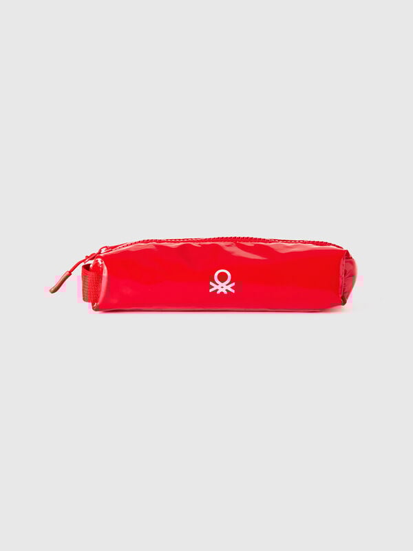 Estuche con logotipo
