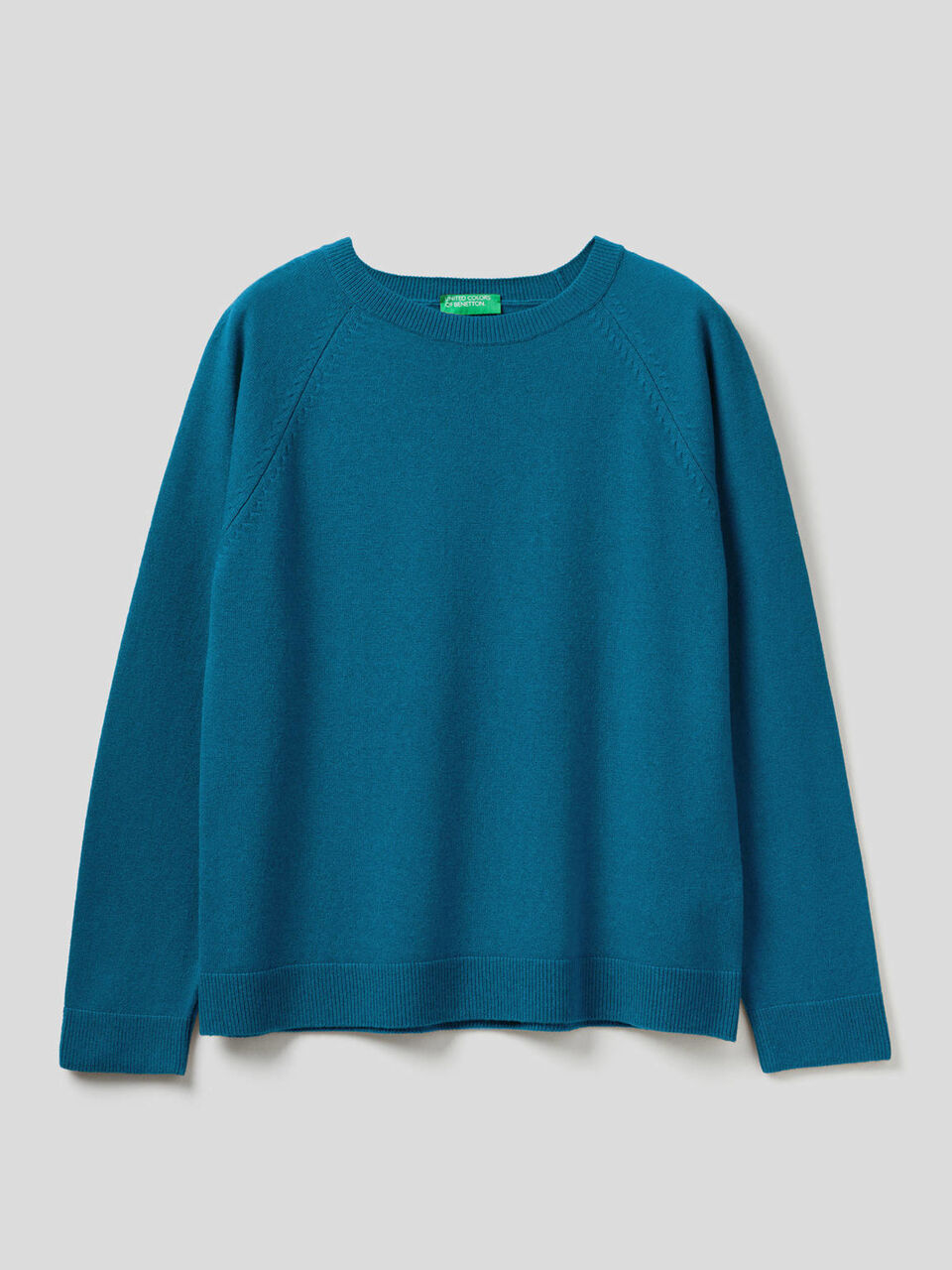 Crew neck sweater in cashmere and wool blend image number 1