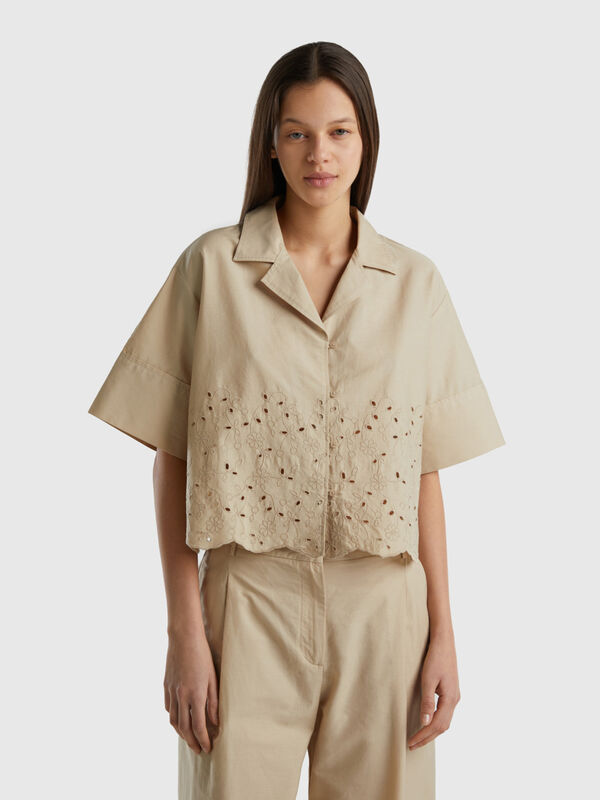 Shirt with embroidered broderie anglaise Women