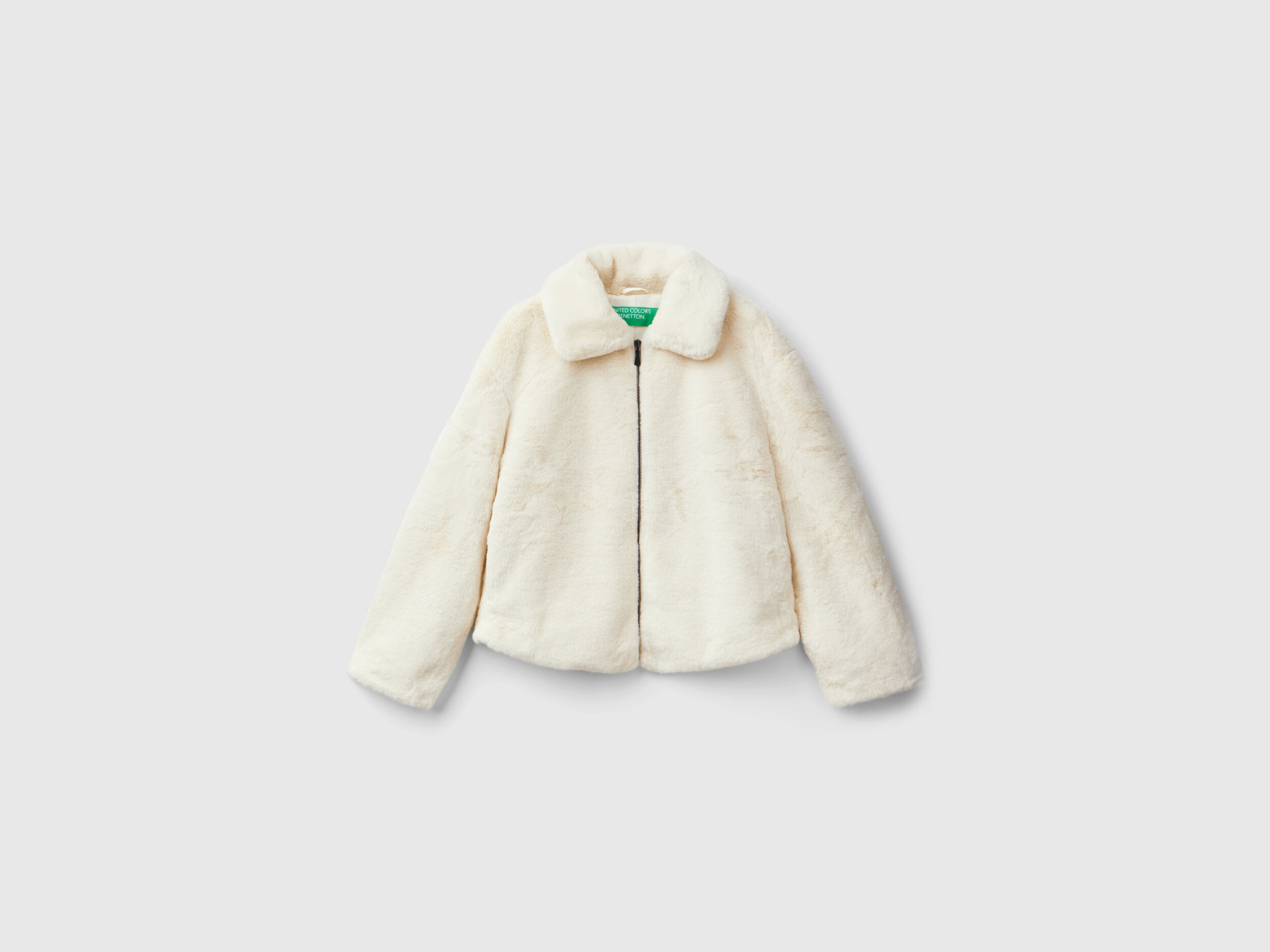 Jacket in faux fur - Creamy White | Benetton