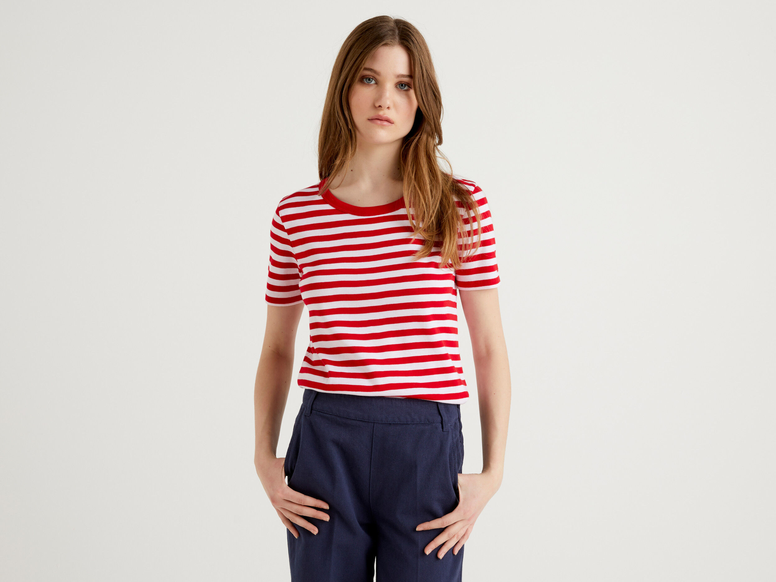 striped t shirt red