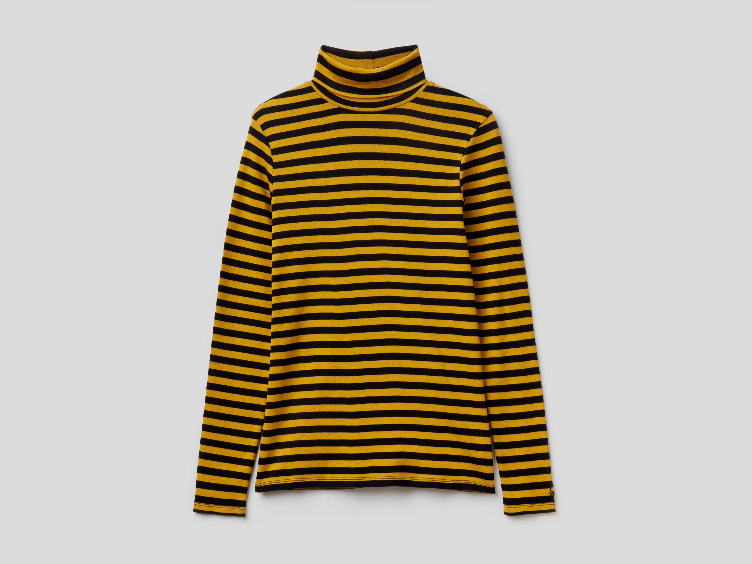 Black and yellow striped deals turtleneck