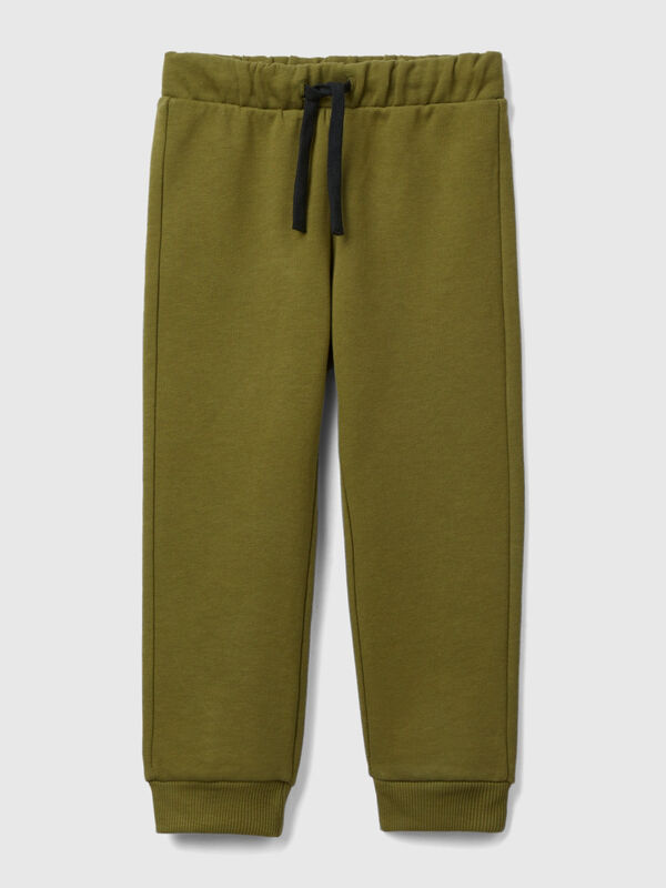 Pantalón de chándal de color verde oscuro para niño : comprar online -  Conjuntos, pantalones de chándal niño