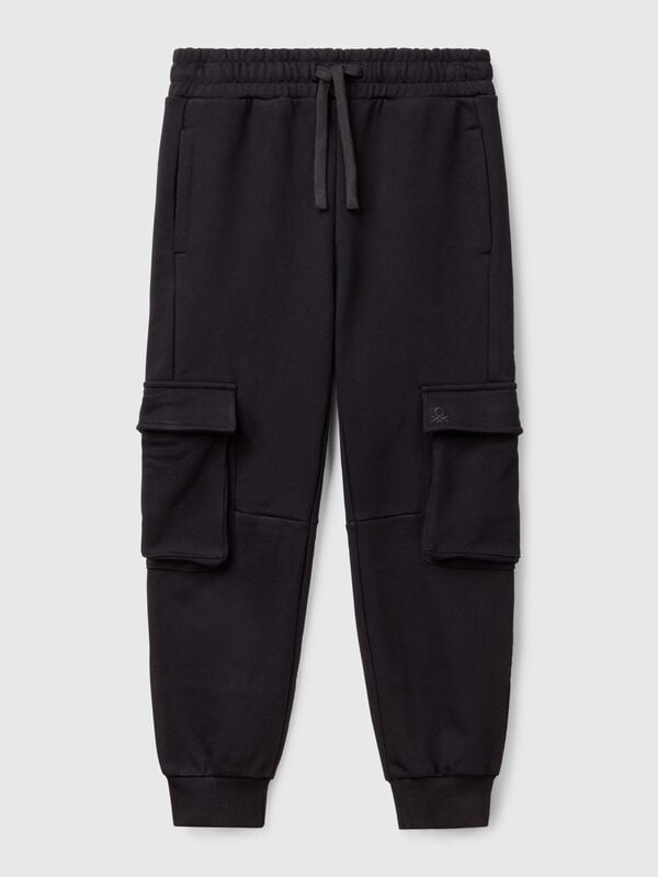 Pantalón cargo tipo sudadera Niño