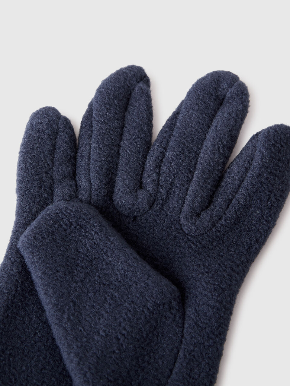 GLOVES Niño image number null