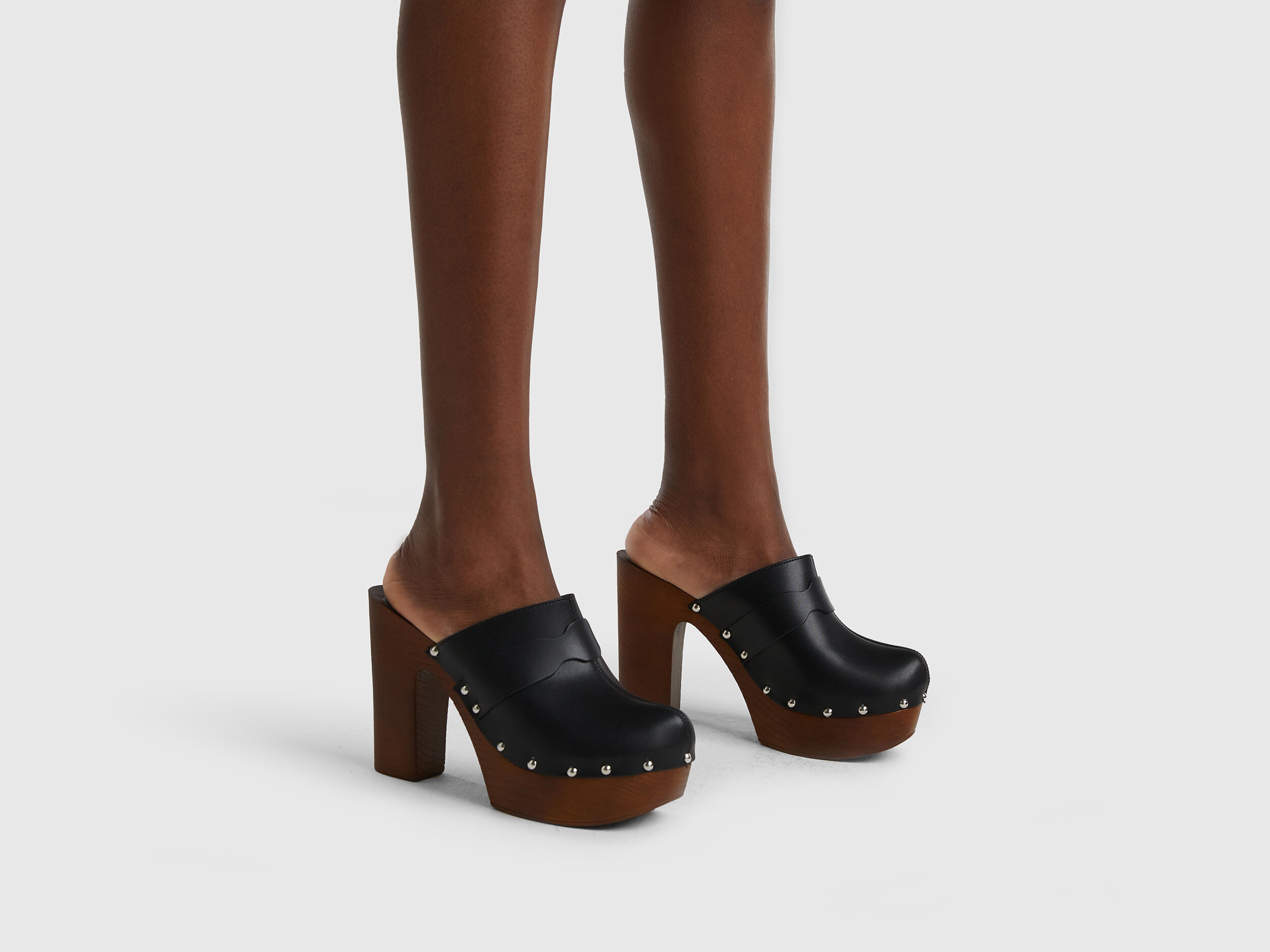 Women's black clogs shop with heels