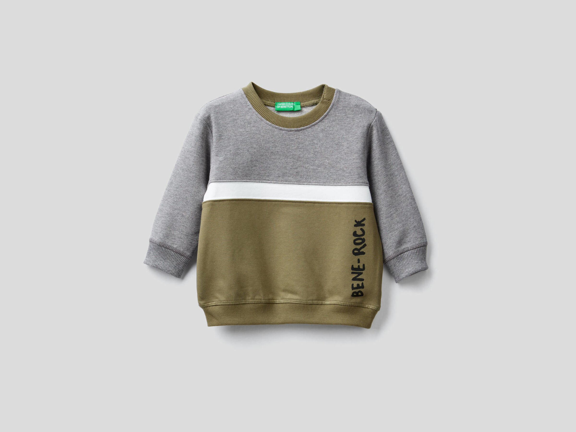 Sudadera color block de algodón orgánico elástico image number null