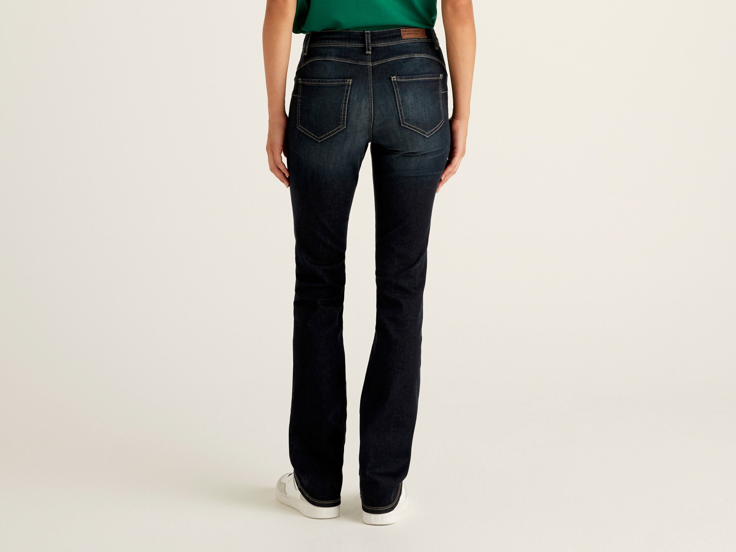 Push up jeans bootcut hot sale